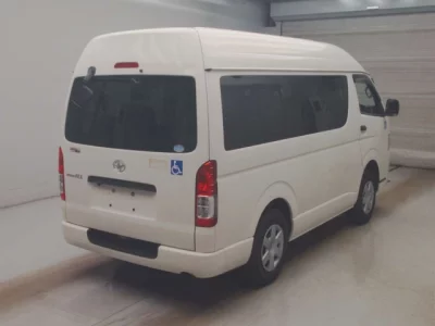 Toyota REGIUS ACE VAN