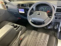 Mazda BONGO лот № 3224 оценка 3.5  с аукциона в Японии 2