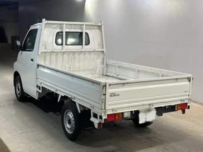 Mazda BONGO  с аукциона в Японии