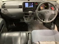Toyota PIXIS VAN лот № 2229 оценка R  с аукциона в Японии 2