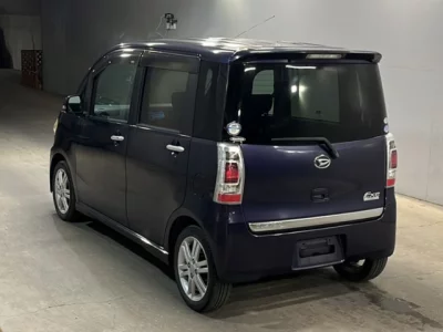 Daihatsu TANTO EXE