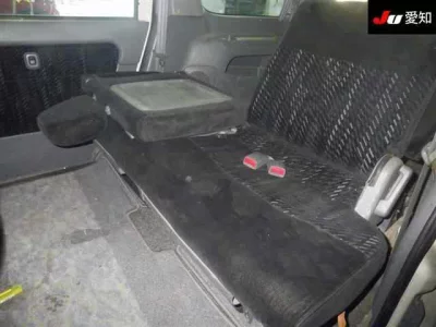 Daihatsu ATRAI SEVEN