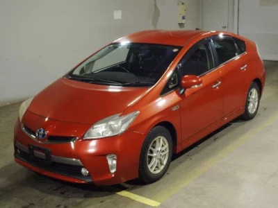 Toyota PRIUS PHV  с аукциона в Японии