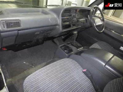 Toyota HIACE VAN  с аукциона в Японии