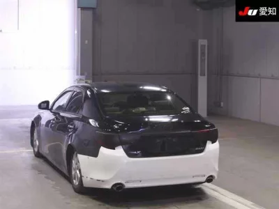 Toyota MARK X  с аукциона в Японии