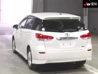 Toyota WISH лот № 30005 оценка 3.5  с аукциона в Японии 1