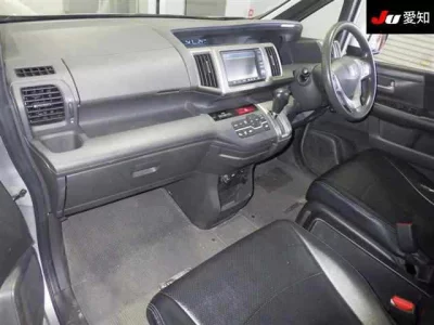 Honda STEP WAGON  с аукциона в Японии