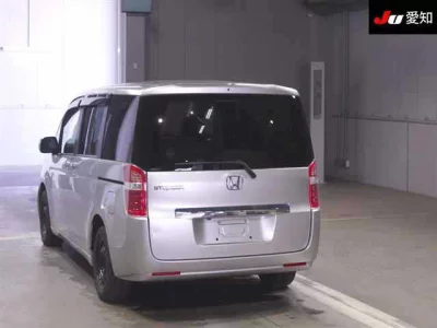 Honda STEP WAGON  с аукциона в Японии
