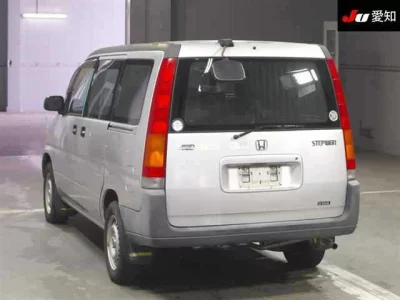 Honda STEP WAGON  с аукциона в Японии