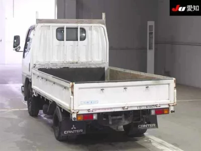 Mitsubishi Fuso Canter