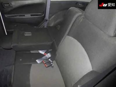 Mitsubishi COLT PLUS