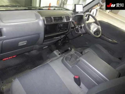 Mazda BONGO VAN  с аукциона в Японии