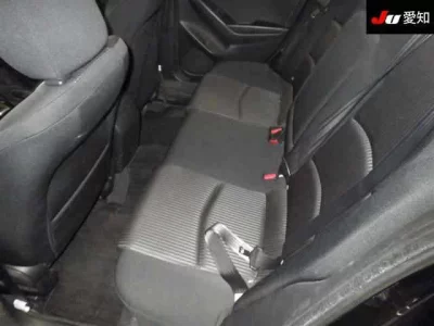 Mazda AXELA  с аукциона в Японии