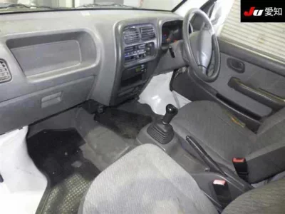 Suzuki CARRY TRUCK  с аукциона в Японии