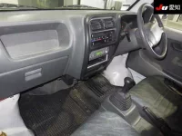 Suzuki CARRY TRUCK лот № 35028 оценка 3  с аукциона в Японии 2