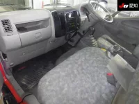 Toyota DYNA лот № 7001 оценка 4  с аукциона в Японии 2