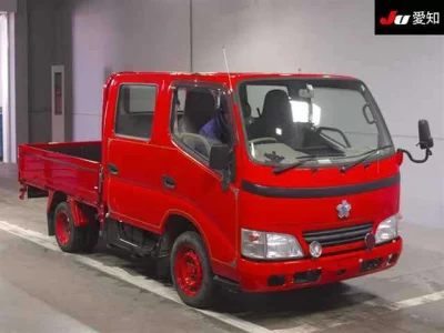 Toyota DYNA  с аукциона в Японии