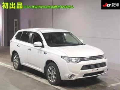 Mitsubishi OUTLANDER PHEV