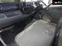 Hino DUTRO лот № 7009 оценка R  с аукциона в Японии 2