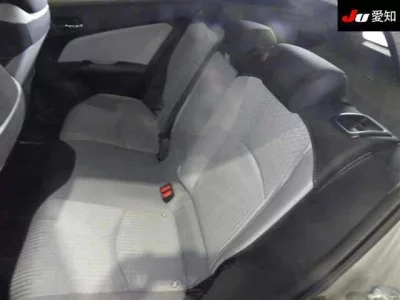 Toyota Prius  с аукциона в Японии