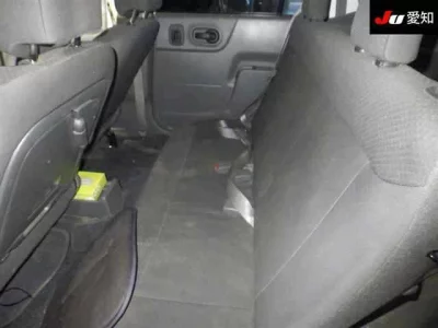 Mitsubishi LANCER VAN