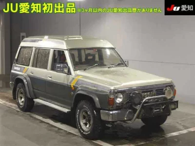 Nissan SAFARI