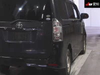 Toyota VOXY лот № 30213 оценка 3  с аукциона в Японии 7