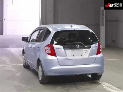 Honda FIT  с аукциона в Японии