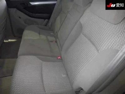 Toyota HILUX SURF  с аукциона в Японии