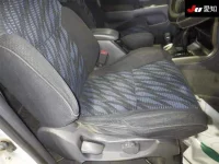 Toyota HILUX SURF лот № 4063 оценка 3.5  с аукциона в Японии 5