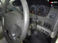 Nissan ELGRAND лот № 30220 оценка 3.5  с аукциона в Японии 4