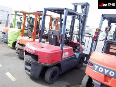 Nissan FORKLIFT