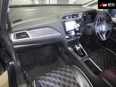 Honda SHUTTLE  с аукциона в Японии