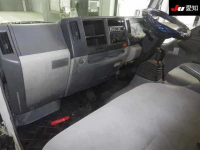 Mazda TITAN  с аукциона в Японии