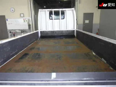 Mazda TITAN  с аукциона в Японии