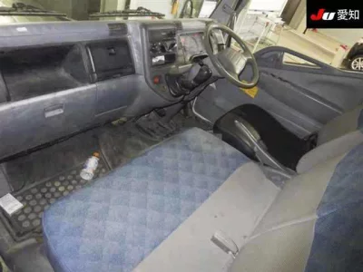 Mitsubishi Fuso Canter