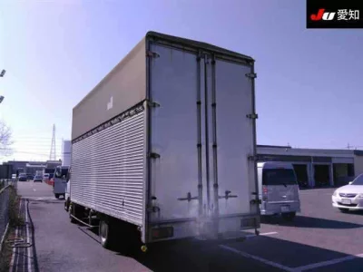 Mitsubishi FUSO TRUCK  с аукциона в Японии