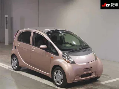 Mitsubishi I  с аукциона в Японии