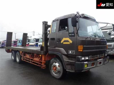 Isuzu TRUCK
