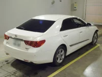 Toyota MARK X лот № 7041 оценка R  с аукциона в Японии 1