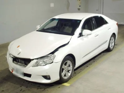 Toyota MARK X  с аукциона в Японии