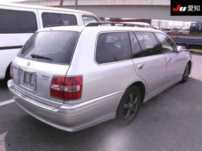 Toyota CROWN ESTATE