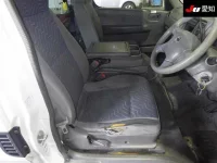 Nissan CARAVAN BUS лот № 20046 оценка 3  с аукциона в Японии 5