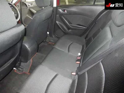 Mazda AXELA  с аукциона в Японии