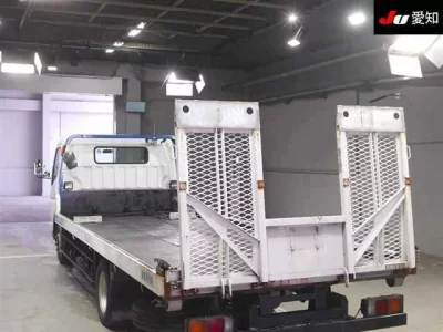 Mitsubishi Fuso Canter