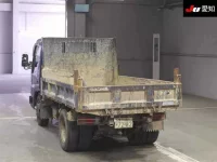 Mazda TITAN лот № 7049 оценка 3  с аукциона в Японии 1