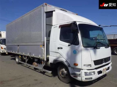 Mitsubishi FUSO TRUCK  с аукциона в Японии