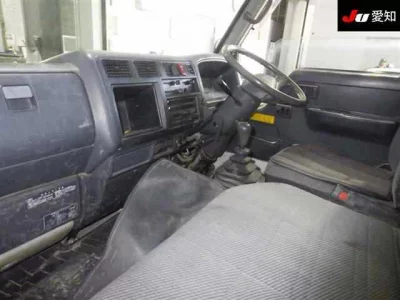 Daihatsu DELTA TRUCK