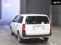 Toyota SUCCEED лот № 20083 оценка 3.5  с аукциона в Японии 1