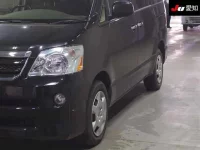 Toyota NOAH лот № 30415 оценка R  с аукциона в Японии 6